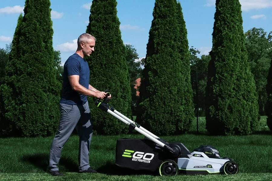 self propelled battery mower